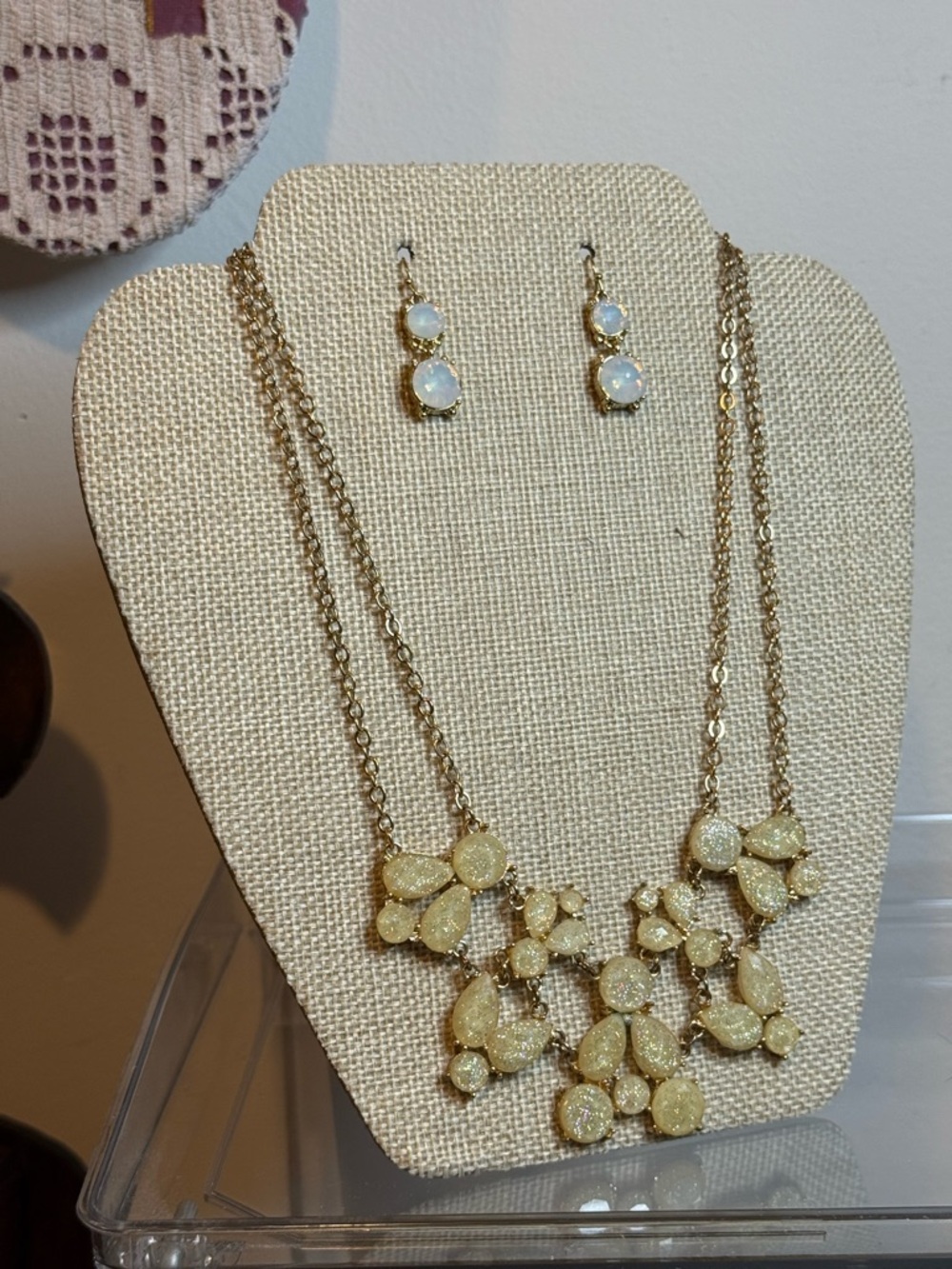 Glitter Necklace & Faux Opal Drop Earring Set